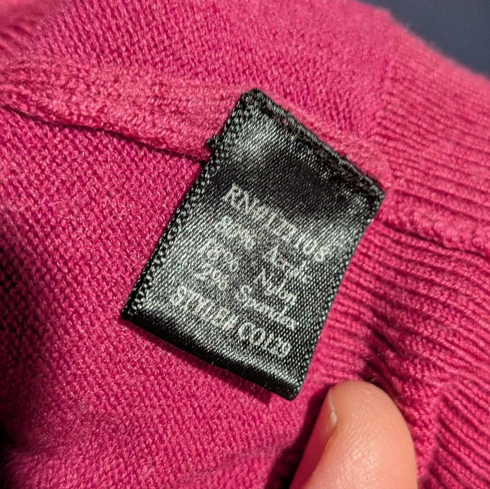 Fuchsia Cropped MAK Cardigan - Picture 3 of 4